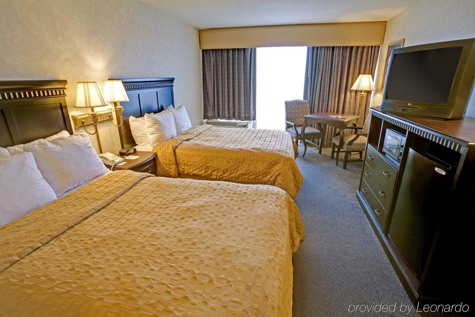 Quality Inn Near Hampton Coliseum Phòng bức ảnh