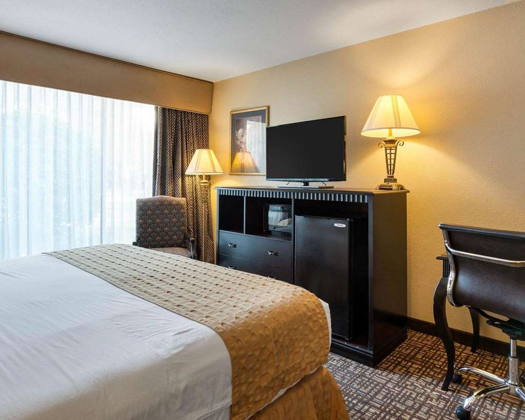Quality Inn Near Hampton Coliseum Phòng bức ảnh