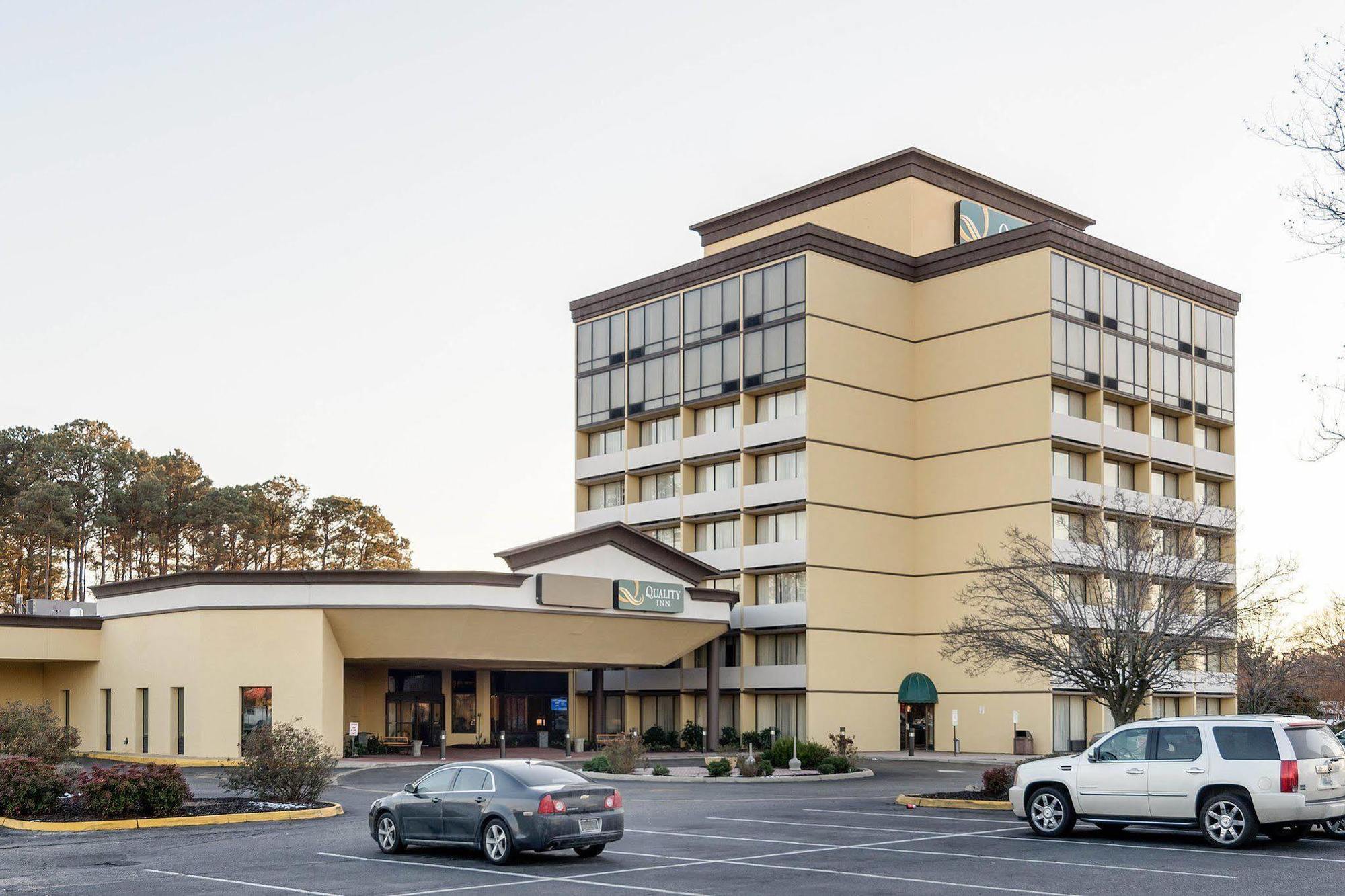 Quality Inn Near Hampton Coliseum Ngoại thất bức ảnh