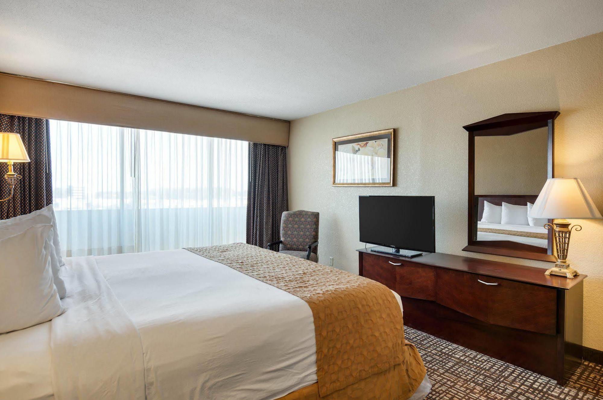 Quality Inn Near Hampton Coliseum Ngoại thất bức ảnh
